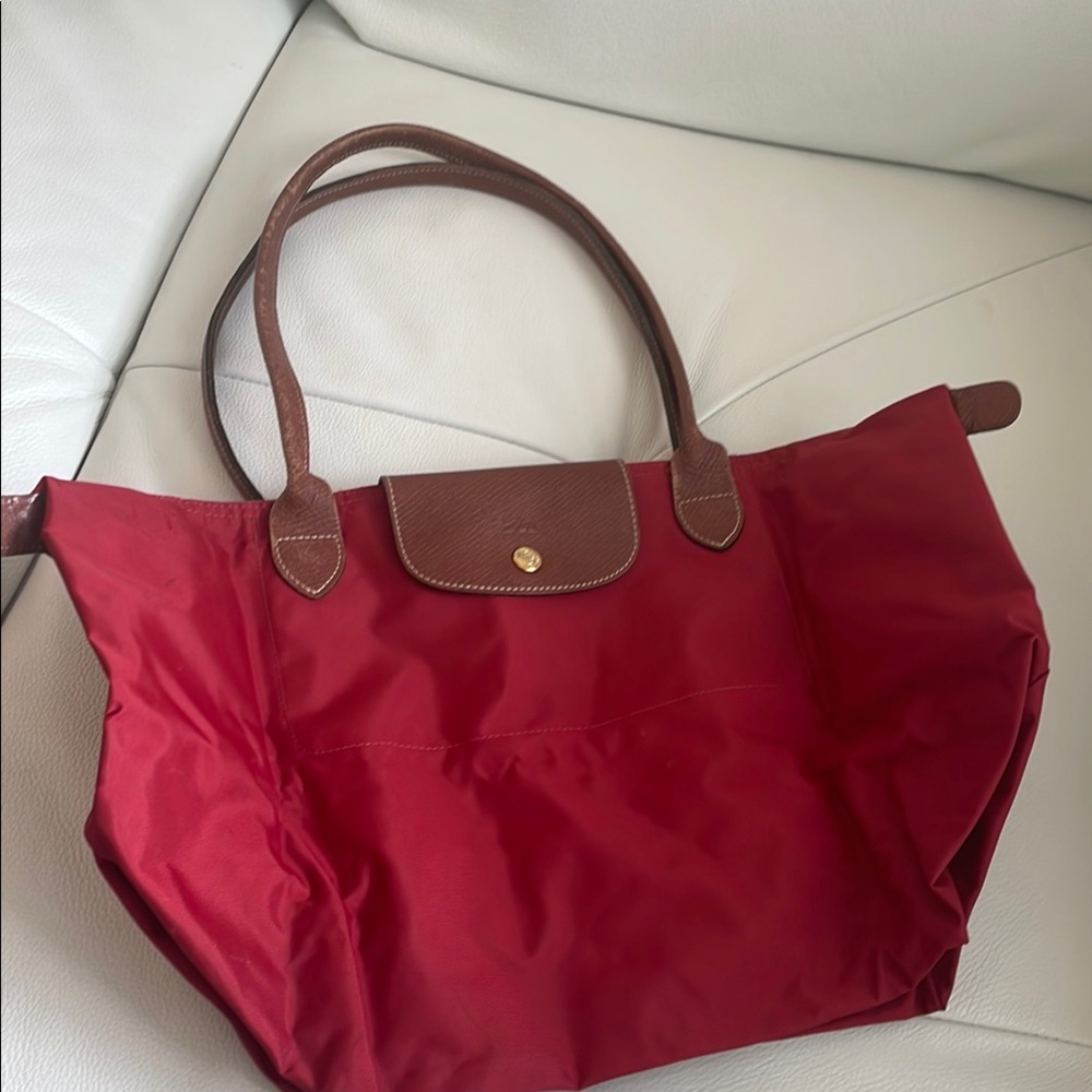 Longchamp Large le pliage red tote